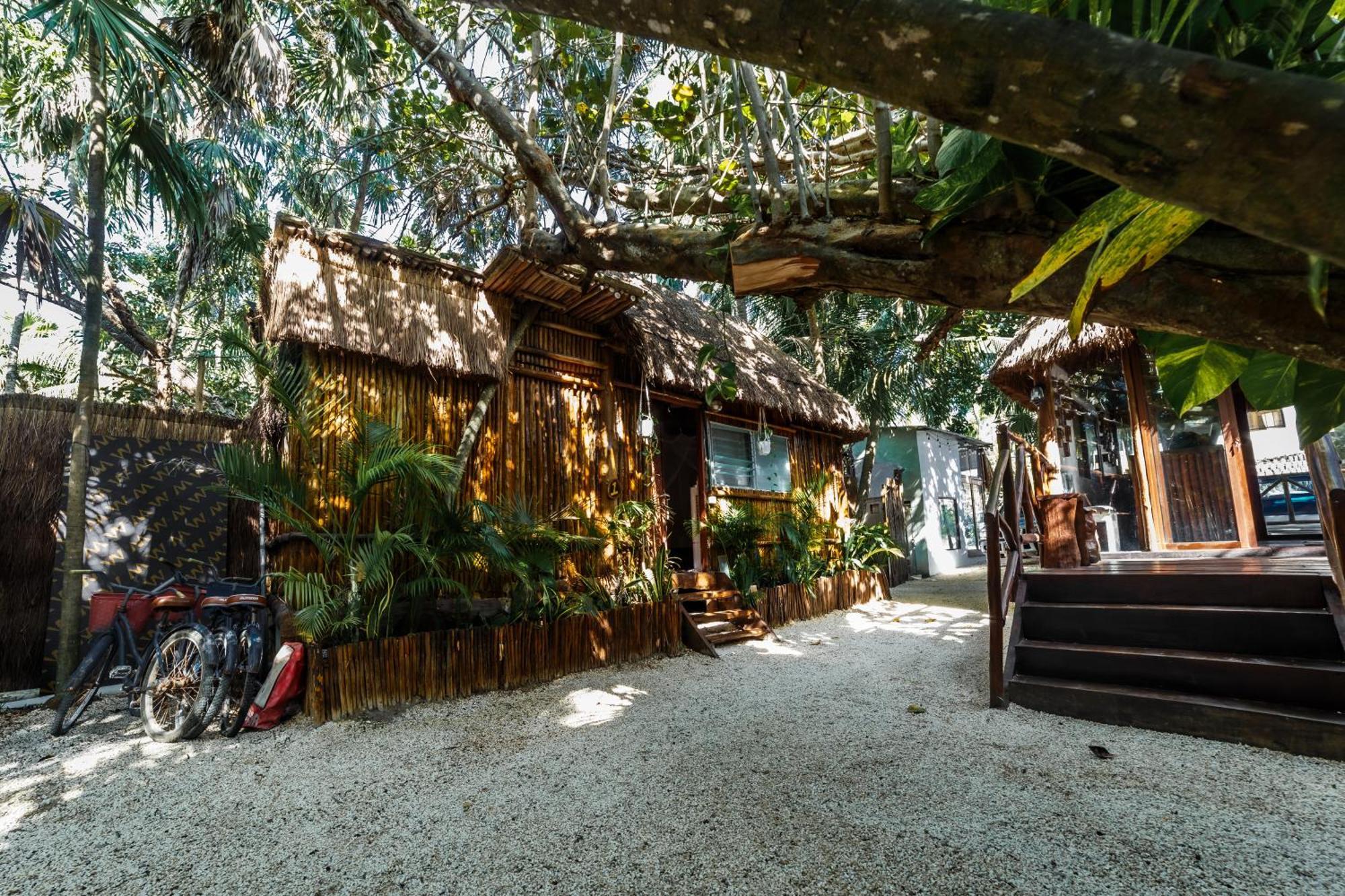 Eco Banitas Tulum Hotel Exterior photo