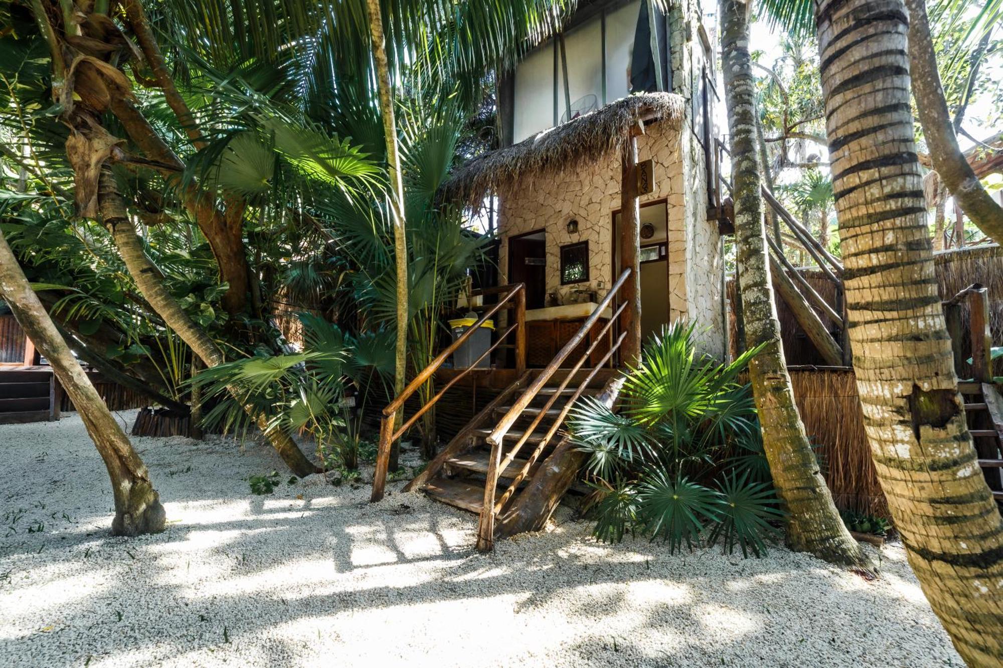 Eco Banitas Tulum Hotel Exterior photo
