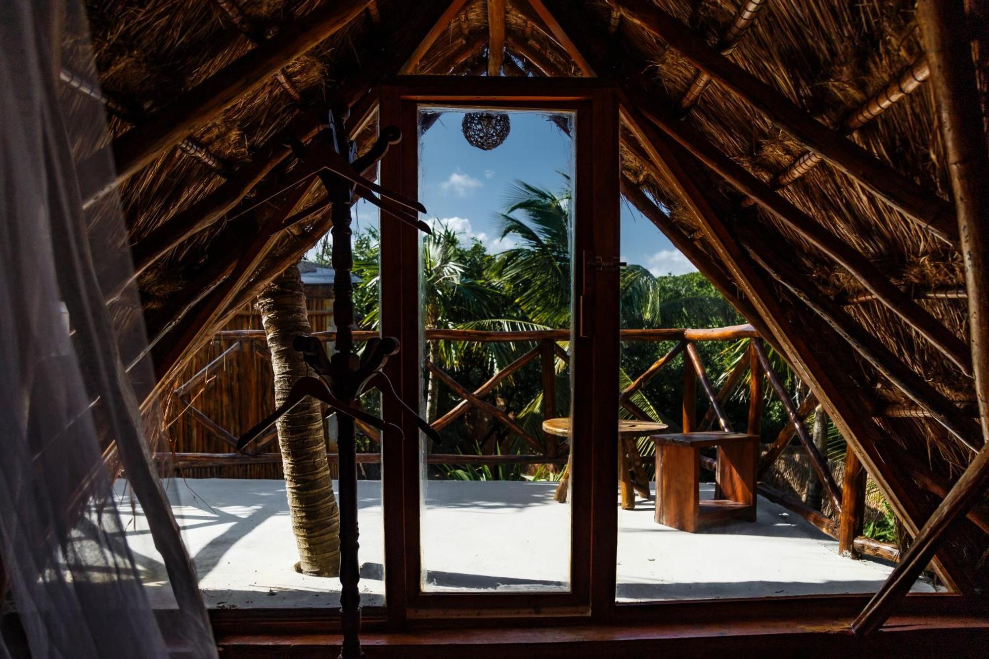 Eco Banitas Tulum Hotel Exterior photo