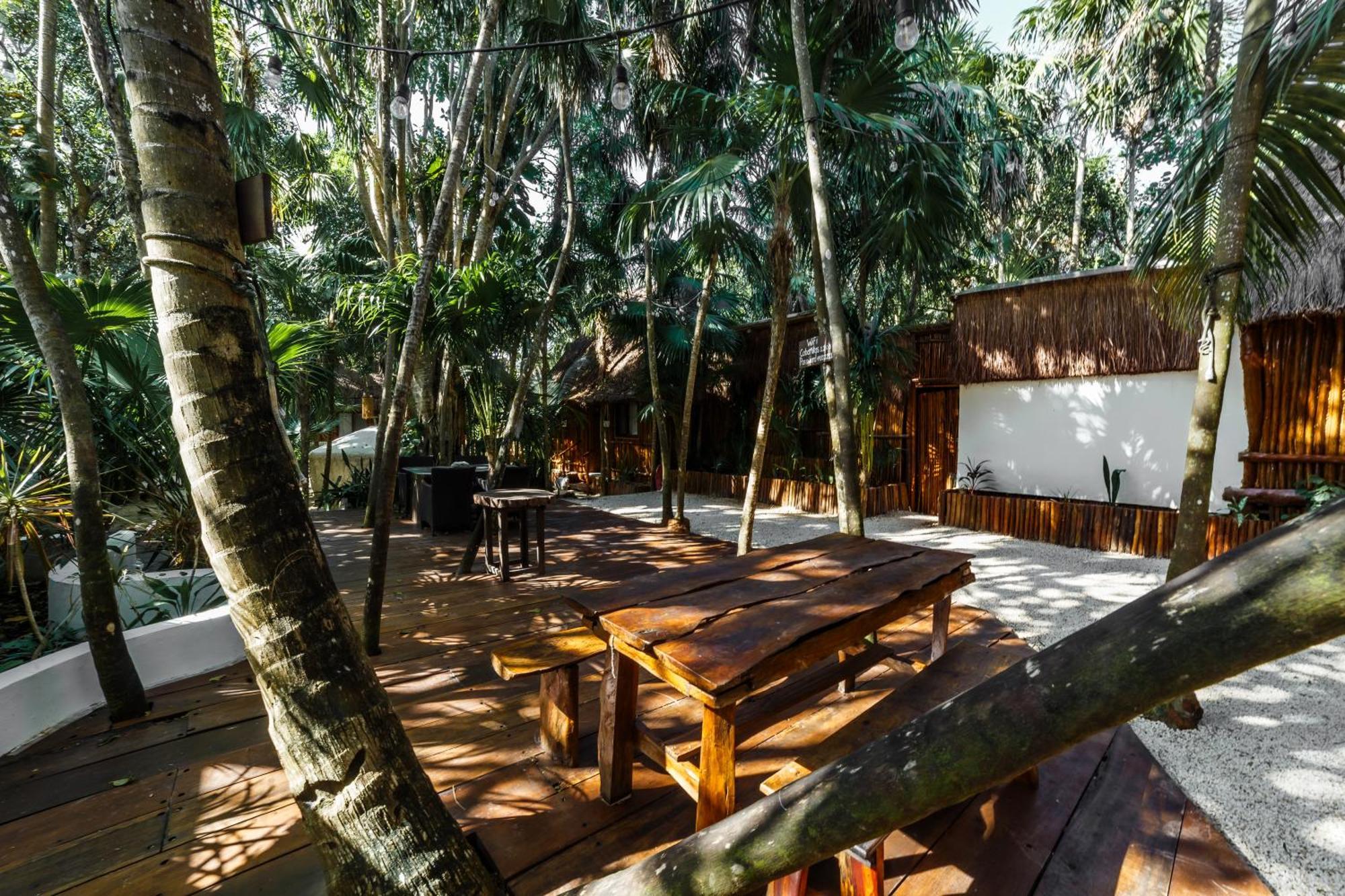 Eco Banitas Tulum Hotel Exterior photo